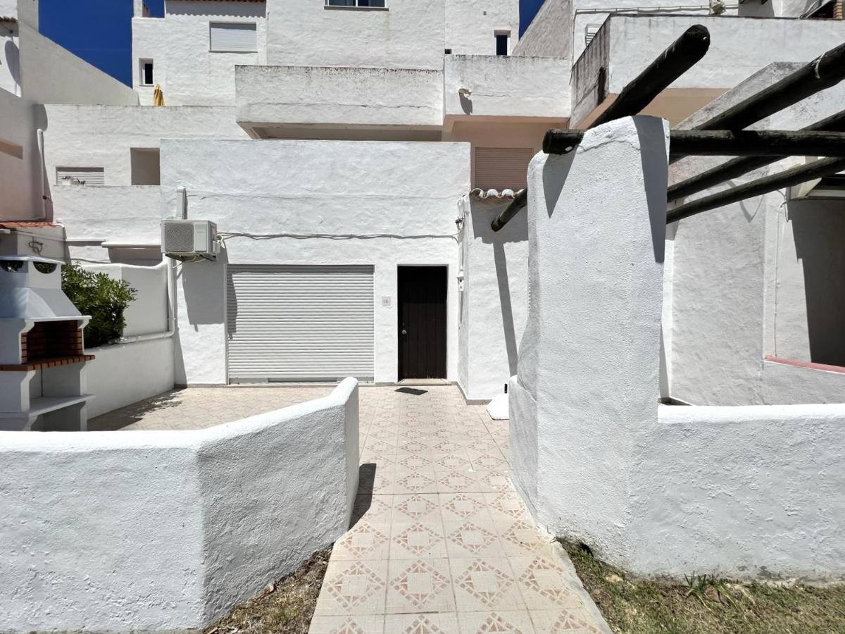 Appartement Armacao De Pera Twins 3 With Pool By Homing Extérieur photo